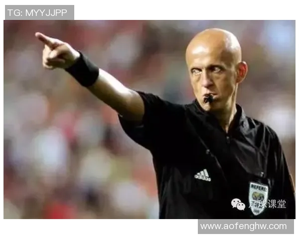 足球明星独特手势揭秘与精彩瞬间的完美转场展示